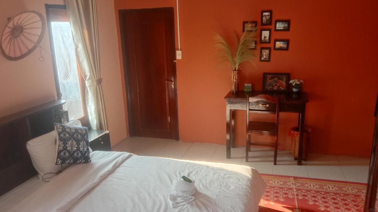 Pukyo Bed And Breakfast Belgian Lao Ban Nangoy Eksteriør bilde
